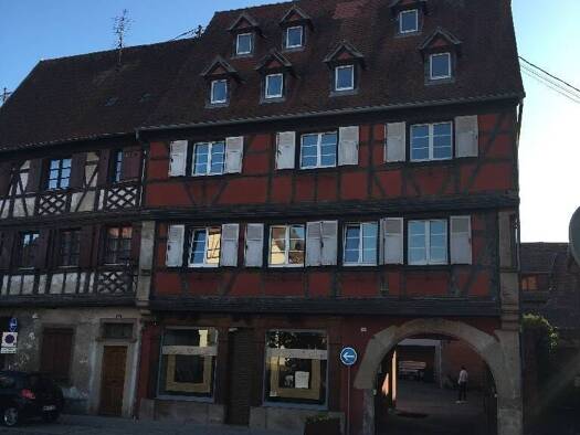 Appartement à louer 820 € 3 pièces 2 chambres 77 m² RDC/3 Centre Obernai 67210