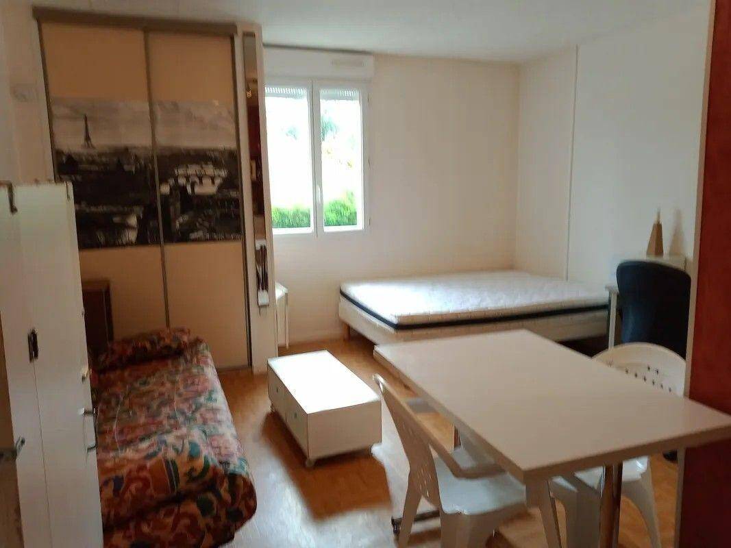 Maison à louer, 21m², POITIERS