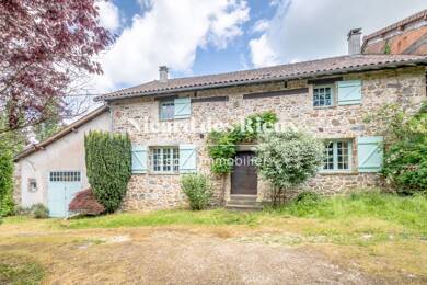 Maison à vendre 260 000 € 8 pièces 4 chambres 210 m² 8 756 m² de terrain Solignac 87110