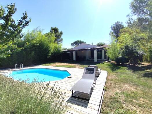 Maison à vendre 395 000 € 4 pièces 3 chambres 115 m² 930 m² de terrain Montagne des Chèvres Villeneuve-Lès-Avignon 30400