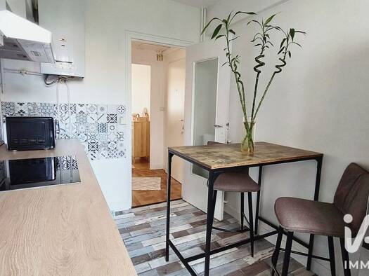 Appartement à vendre 156 500 € 3 pièces 2 chambres 53 m² 3 étages Chemin Vert-Europe Reims 51100
