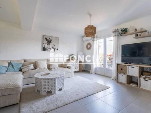Duplex à vendre 265 000 € 4 pièces 3 chambres 94 m² Étage 1/1 Peyriere Pertuis 84120