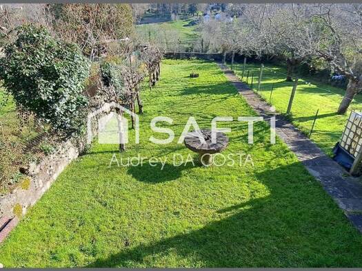 Duplex à vendre 159 000 € 4 pièces 3 chambres 94 m² Étage 1/2 Sainte Croix Oloron-Sainte-Marie 64400