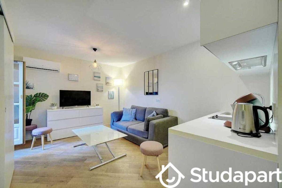 Maison à louer, 28m², CANNES