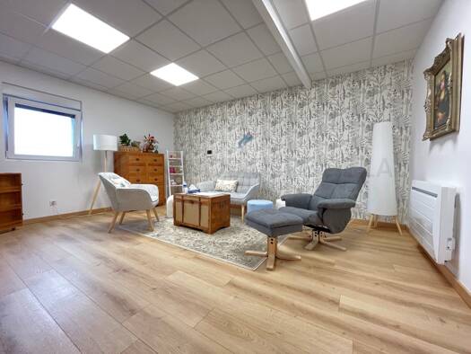 Local d'activités à louer 500 € 21 m² d'espace de stockage Schlierbach 68440