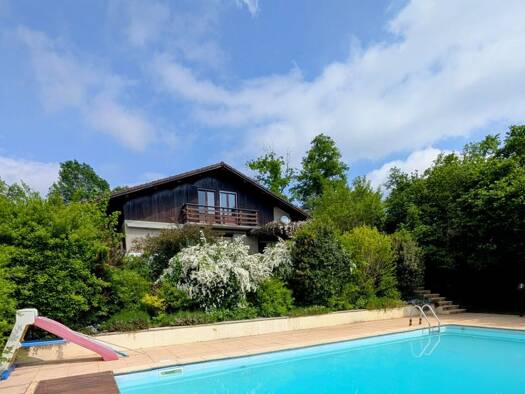 Maison à vendre 890 000 € 5 pièces 4 chambres 160 m² 1 215 m² de terrain Grilly 01220