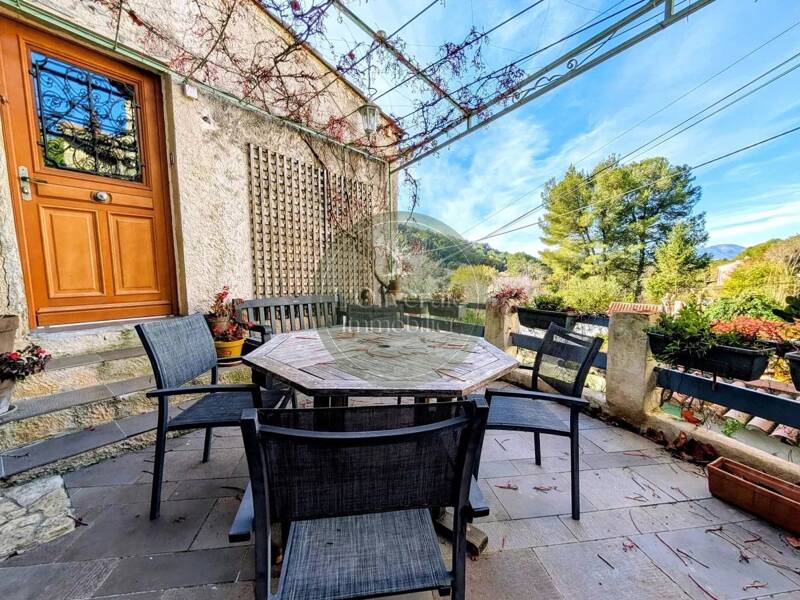 Maison à vendre, 117m², LA BOUILLADISSE