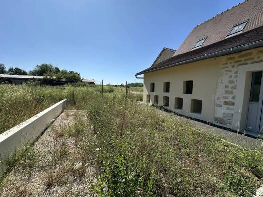 Boutique à vendre 126 260 € 47,2 m² de surface de vente Belle-Église 60540