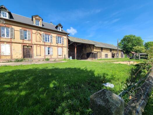 Maison à vendre 313 950 € 7 pièces 4 chambres 140 m² 37 408 m² de terrain Bonneville-la-Louvet 14130
