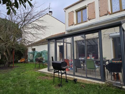 Maison à vendre 280 000 € 6 pièces 3 chambres 92 m² 243 m² de terrain Cocheris Sainte-Geneviève-des-Bois 91700