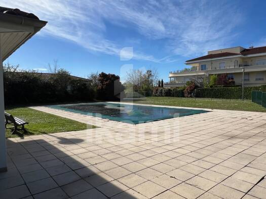 Appartement à vendre 375 000 € 3 pièces 2 chambres 66,5 m² Étage 2/3 Charbonnières-les-Bains 69260