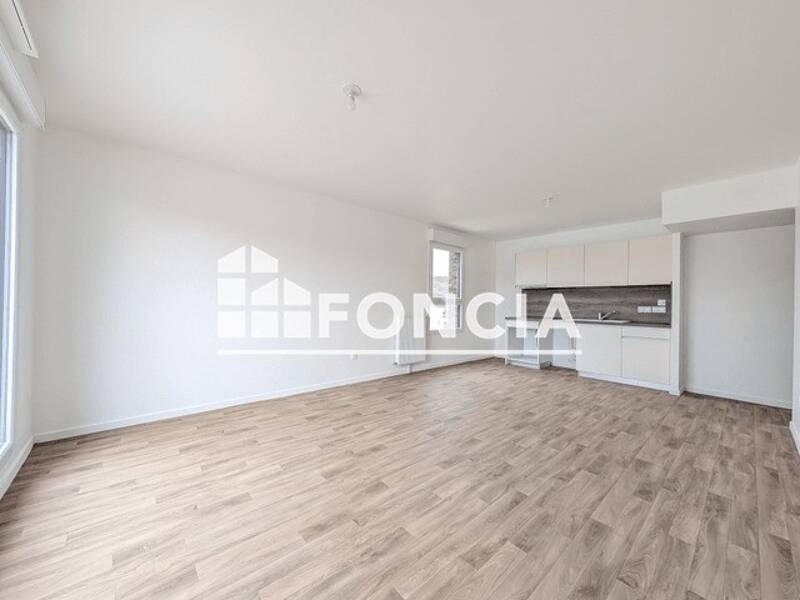 Maison à louer, 63m², MAROMME