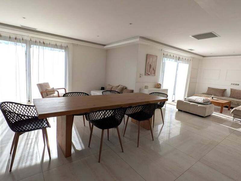 Maison à vendre, 134m², MORIERES LES AVIGNON