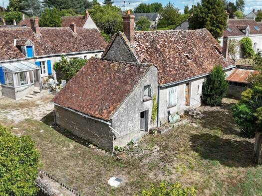 Maison à vendre 149 860 € 2 pièces 1 chambre 40 m² 585 m² de terrain Francueil 37150