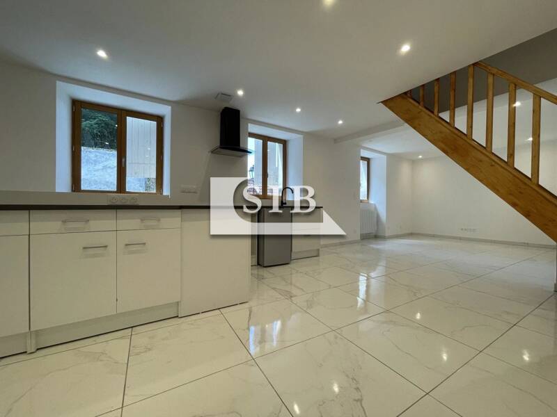 Maison à louer, 80m², LINAS