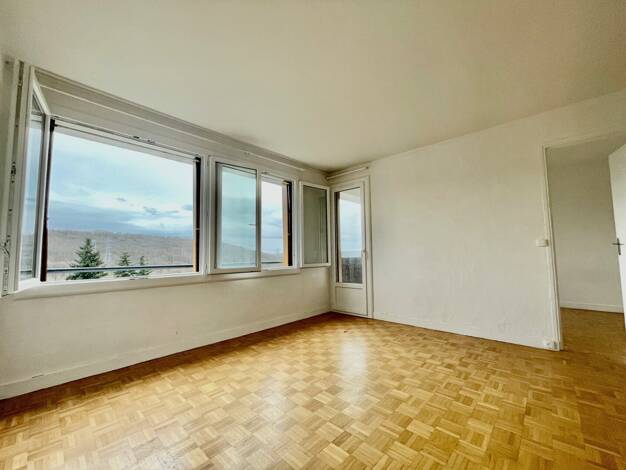 Appartement à vendre 232 000 € 3 pièces 2 chambres 54 m² Dernier étage, Étage 4/4 Bièvres 91570