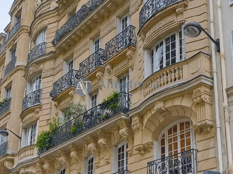 Maison à louer, 185m², PARIS 17E