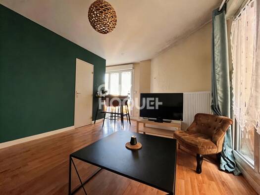 Appartement à vendre 97 400 € 1 pièce 23 m² Étage 1/5 Pastières Chartres 28000