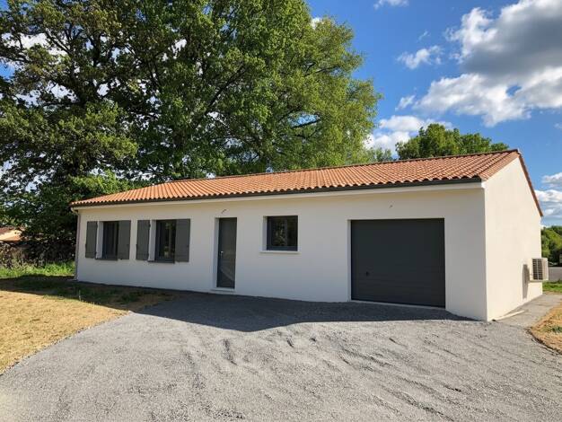 Terrain avec maison neuve à vendre 175 000 € 3 pièces 2 chambres 75,5 m² 758 m² de terrain La Rochefoucauld-en-Angoumois 16110