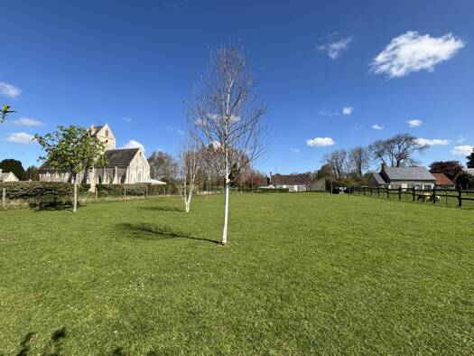 Terrain constructible à vendre 95 400 € 1 030 m² de terrain Mosles 14400