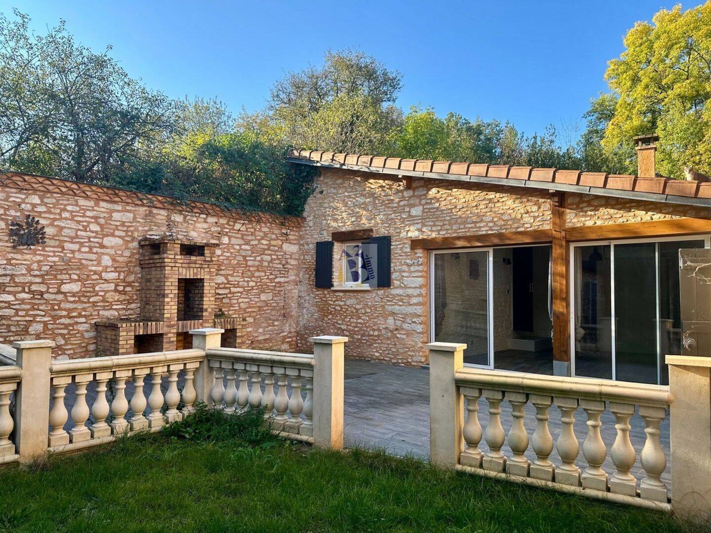 Maison à vendre, 182m², SAVIGNAC LES EGLISES
