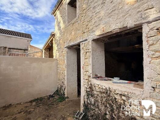 Appartement à vendre 55 000 € 2 pièces 1 chambre 50 m² Mauzé-sur-le-Mignon 79210