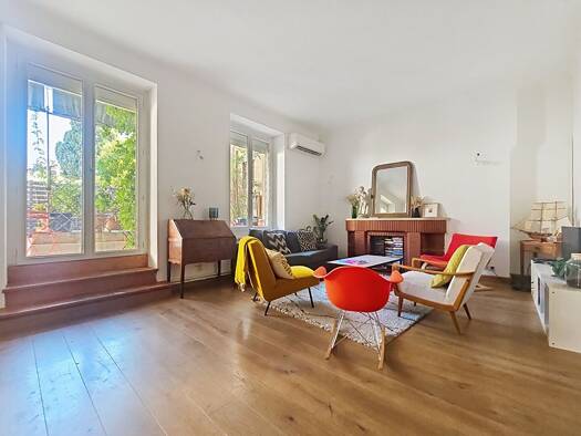 Appartement à vendre 516 000 € 5 pièces 4 chambres 167,63 m² Étage 1/2 Zone Pietonne Avignon 84000