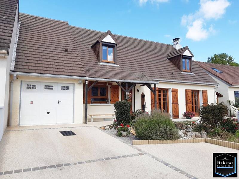 Maison à vendre, 145m², MOUSSY LE NEUF