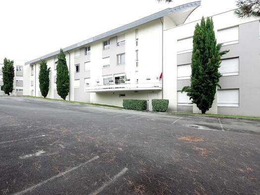 Studio à vendre 71 400 € 1 pièce 18 m² RDC Mérignac 33700