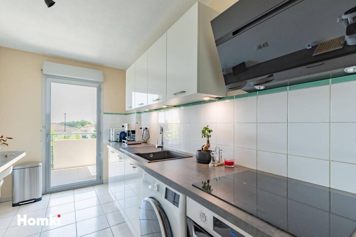Appartement T3 de 64 m2 à Toulouse 31500, Rue Xavier Darasse — 5