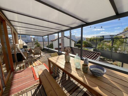 Maison à vendre 469 500 € 6 pièces 4 chambres 167 m² 162 m² de terrain Le Preche Bègles 33130