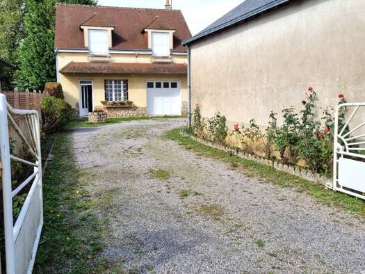 Maison à vendre 80 600 € 5 pièces 3 chambres 117 m² 556 m² de terrain Saint-Denis-de-Jouhet 36230