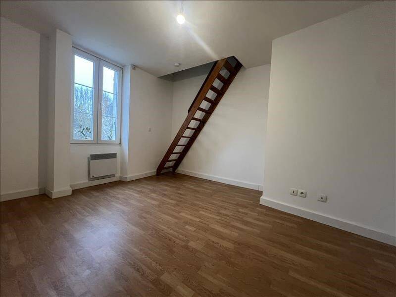 Maison à louer, 46m², LIGNIERES