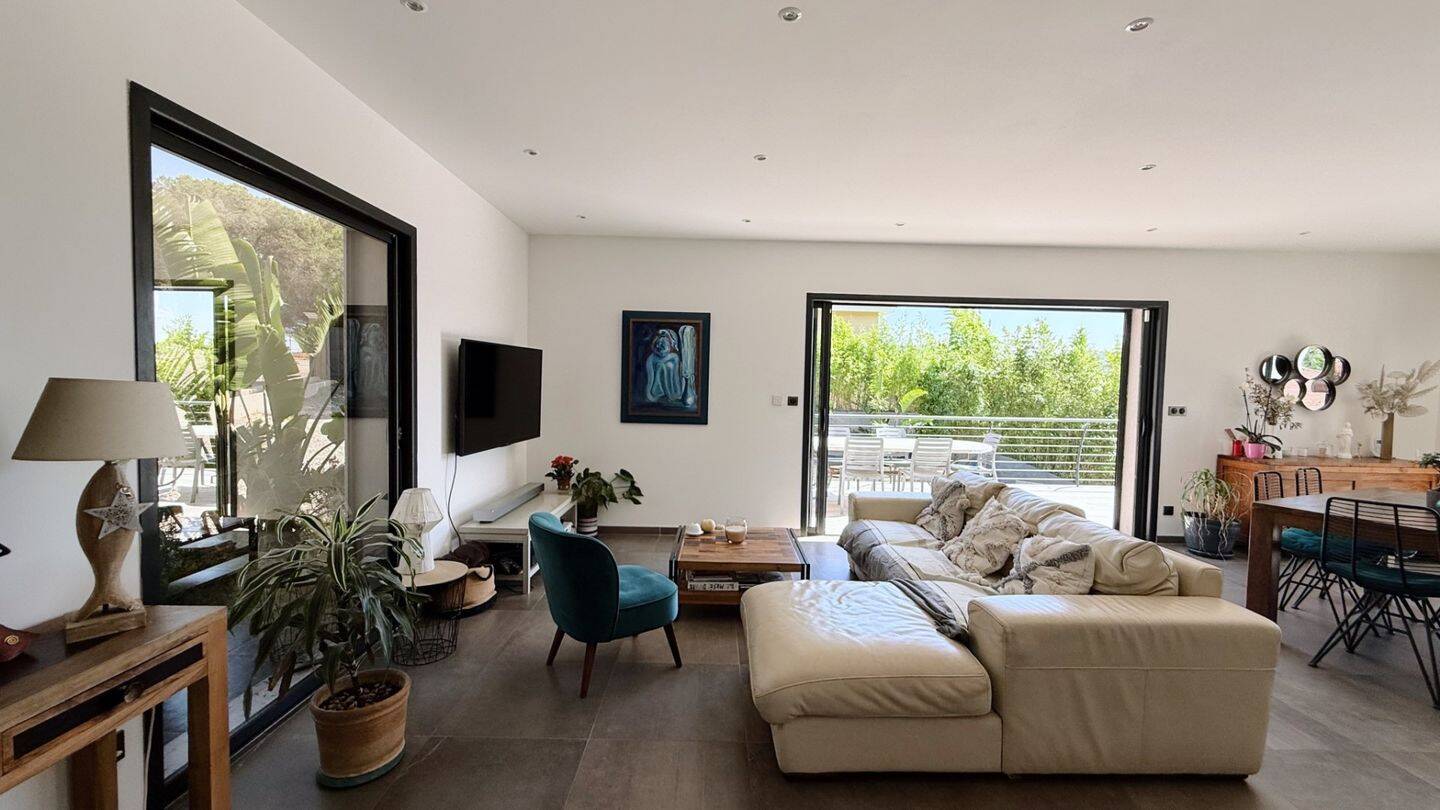 Maison à vendre, 128m², HYERES