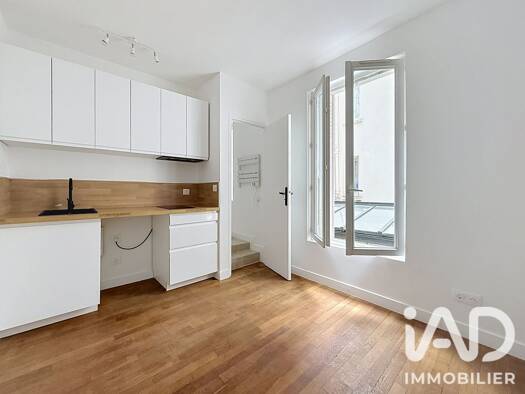 Appartement à vendre 219 000 € 1 pièce 19 m² Étage 1/5 Léon-Blum Folie-Regnault Paris 11ème arrondissement 75011