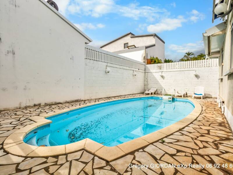 Maison à vendre, 150m², SAINT PIERRE