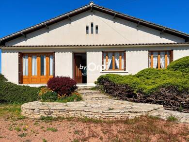 Maison à vendre 130 000 € 4 pièces 3 chambres 101 m² 608 m² de terrain Vallon-en-Sully 03190
