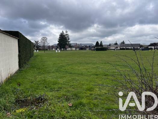 Terrain constructible viabilisé à vendre 25 000 € 674 m² de terrain Rugles 27250