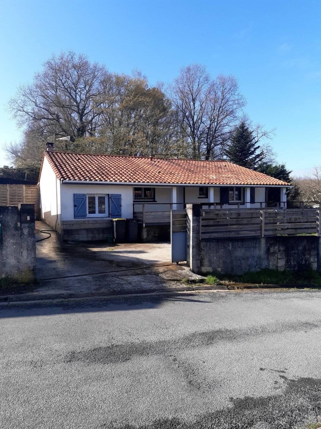 Maison à vendre, 90m², SAINT CAPRAIS DE BORDEAUX