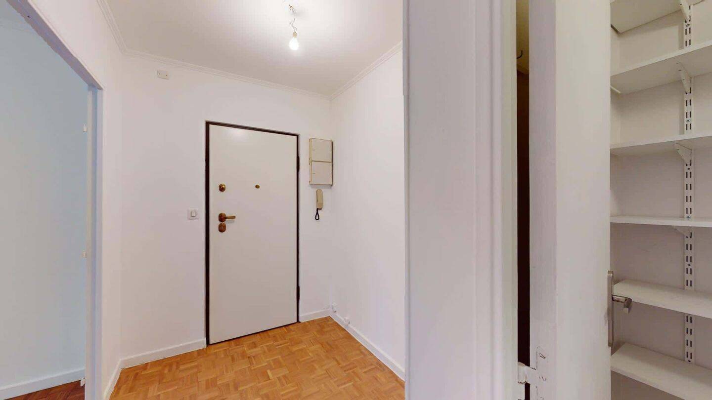Apartment in Avenue des Champs Perdrix, Dijon for 83 m² with 3 b — 24