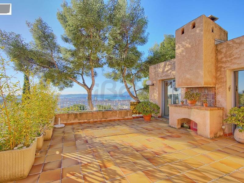 Maison à vendre, 215m², TOULON