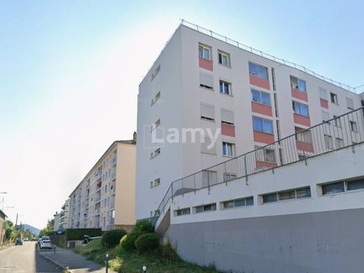 Appartement à louer 696 € 4 pièces 2 chambres 73,1 m² RDC/4 Palente - Orchamps - La Combe Saragosse Besançon 25000