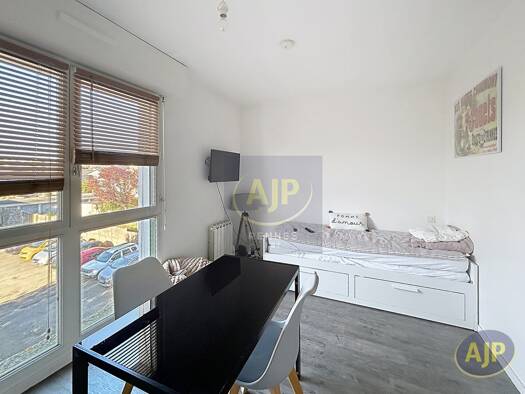 Appartement à louer 420 € 1 pièce 20 m² Étage 2/3 Lorient-Saint Brieuc Rennes 35000