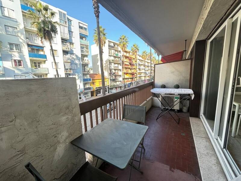 Maison à louer, 28m², CAGNES SUR MER