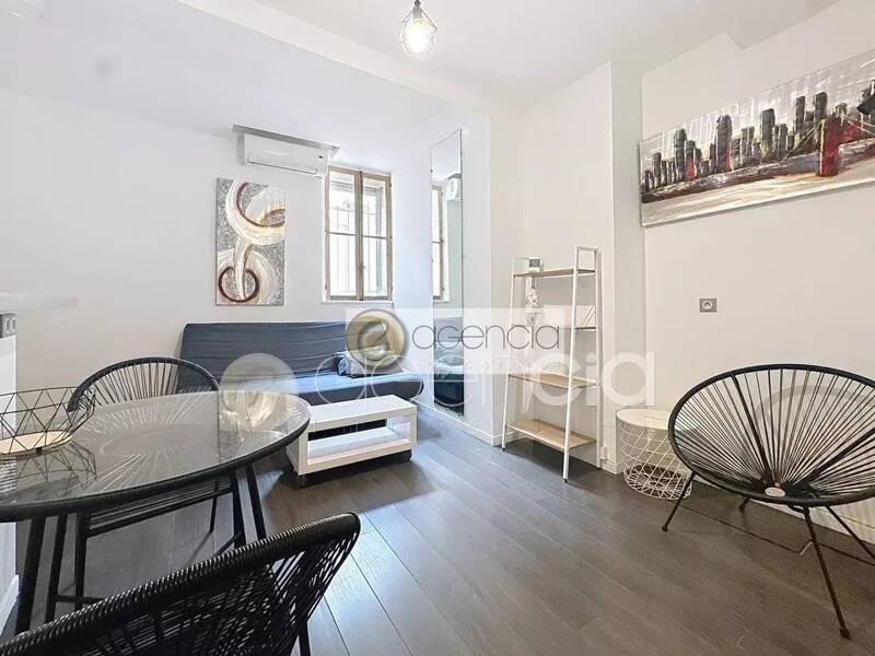 Maison à louer, 22m², CANNES