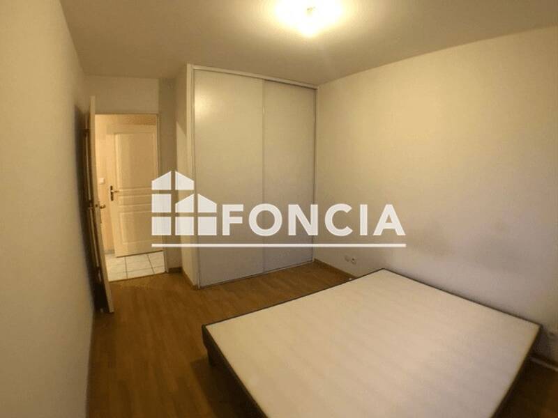 Maison à louer, 74m², SATHONAY CAMP