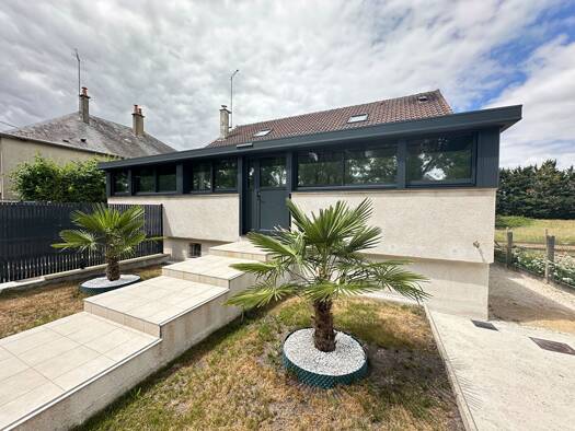 Immeuble à vendre 368 000 € 170,39 m² Interquartiers Blois 41000