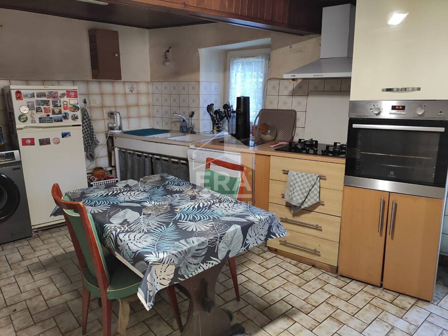 Maison à vendre, 98m², VILLIEU LOYES MOLLON