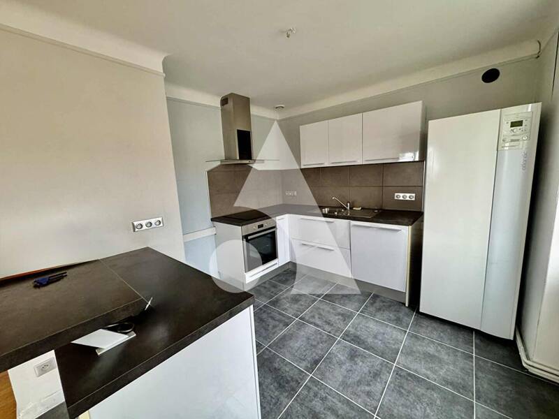 Maison à louer, 64m², NEUFCHATEAU