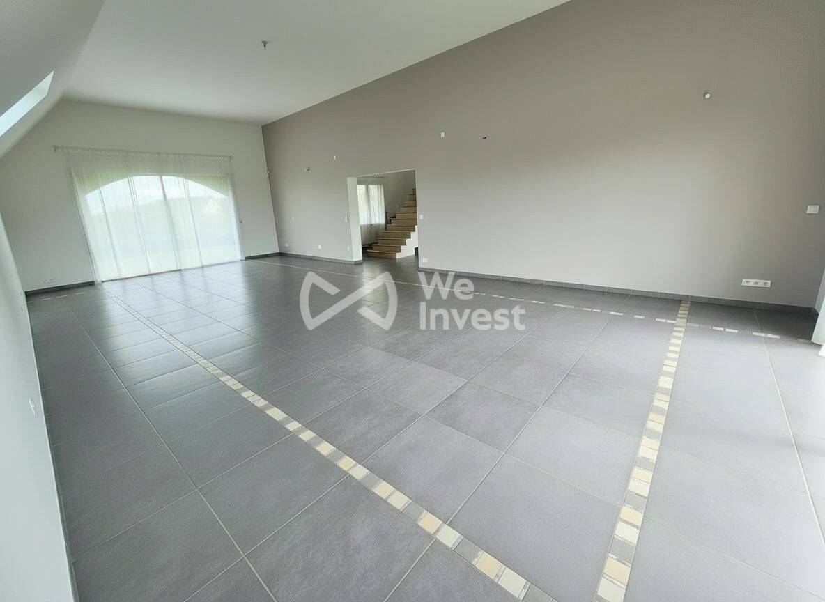 Maison à vendre, 292m², LA NEUVILLE CHANT D'OISEL